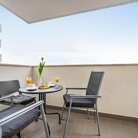 Апартаменти Ap Stella, Center Of Zadar, 2Br, Parking Екстер'єр фото