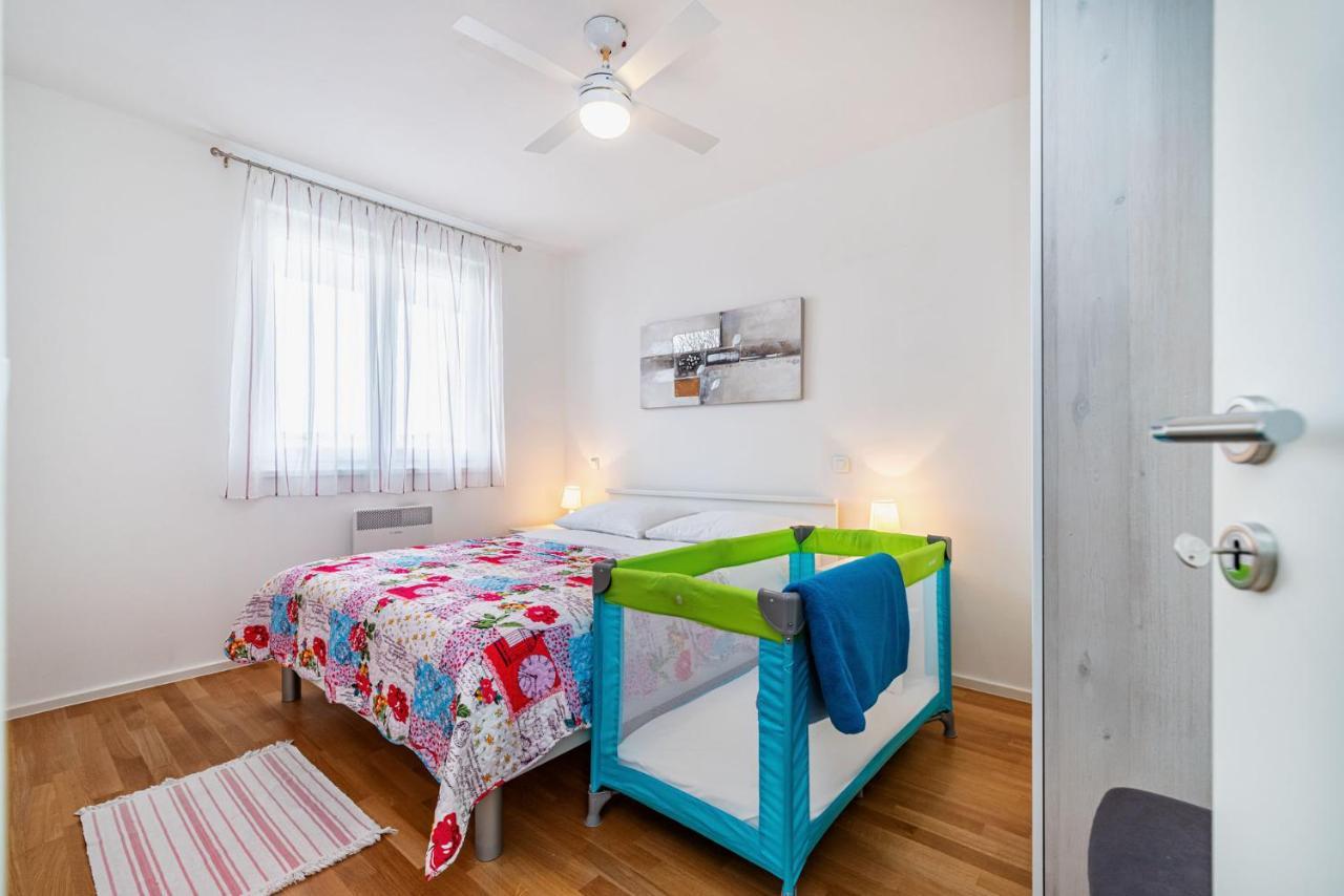 Апартаменти Ap Stella, Center Of Zadar, 2Br, Parking Екстер'єр фото
