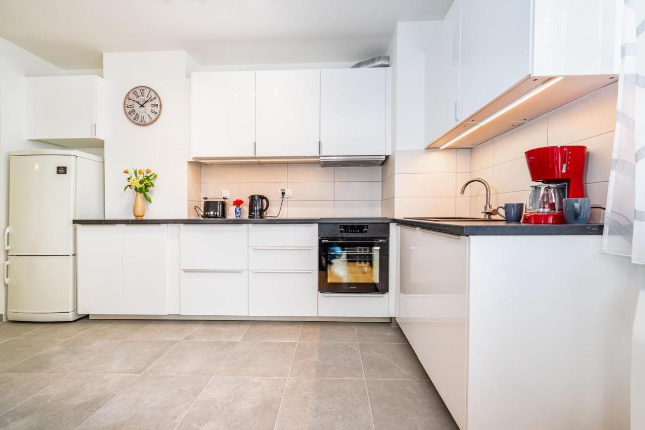 Апартаменти Ap Stella, Center Of Zadar, 2Br, Parking Екстер'єр фото